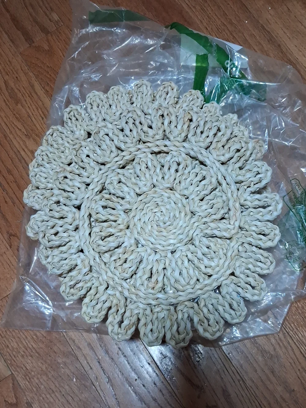 Handmade Woven Round Placemat - Natural Cream & Tan Set Of 6
